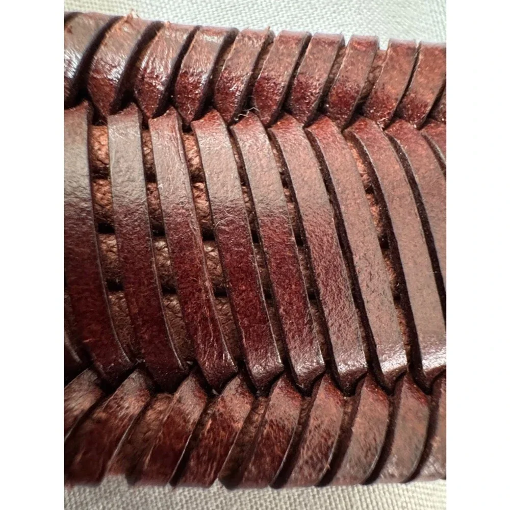 Brown Men’s Woven Leather Belt Sz 38 Made in Spain No Holes Adjustable Classic